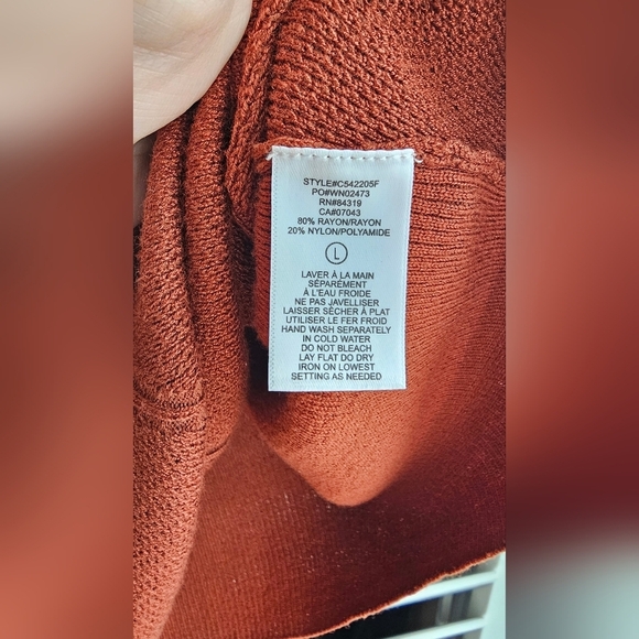 CYRUS Knit Top Mock Neck Sweater Short Sleeve Burnt Brown Ryon size L - Picture 4 of 4